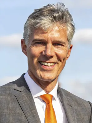 Portaits_GrussworteBerndSchmidt